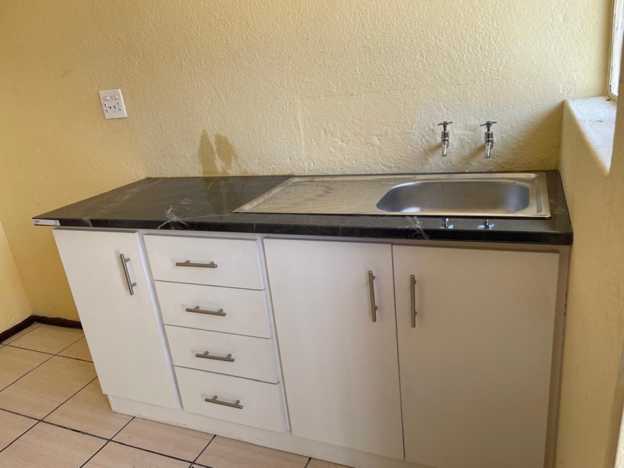 2 Bedroom Property for Sale in Boitekong North West